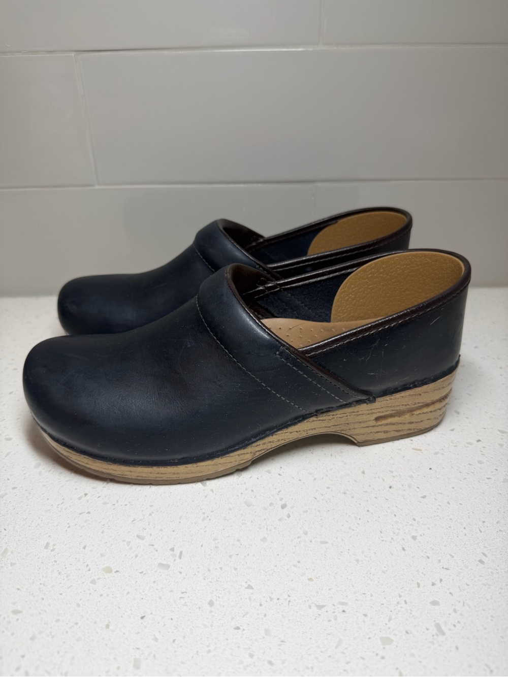 Dansko leather clogs shoes DARK BLUE SIZE 42 11 10.5 nurse